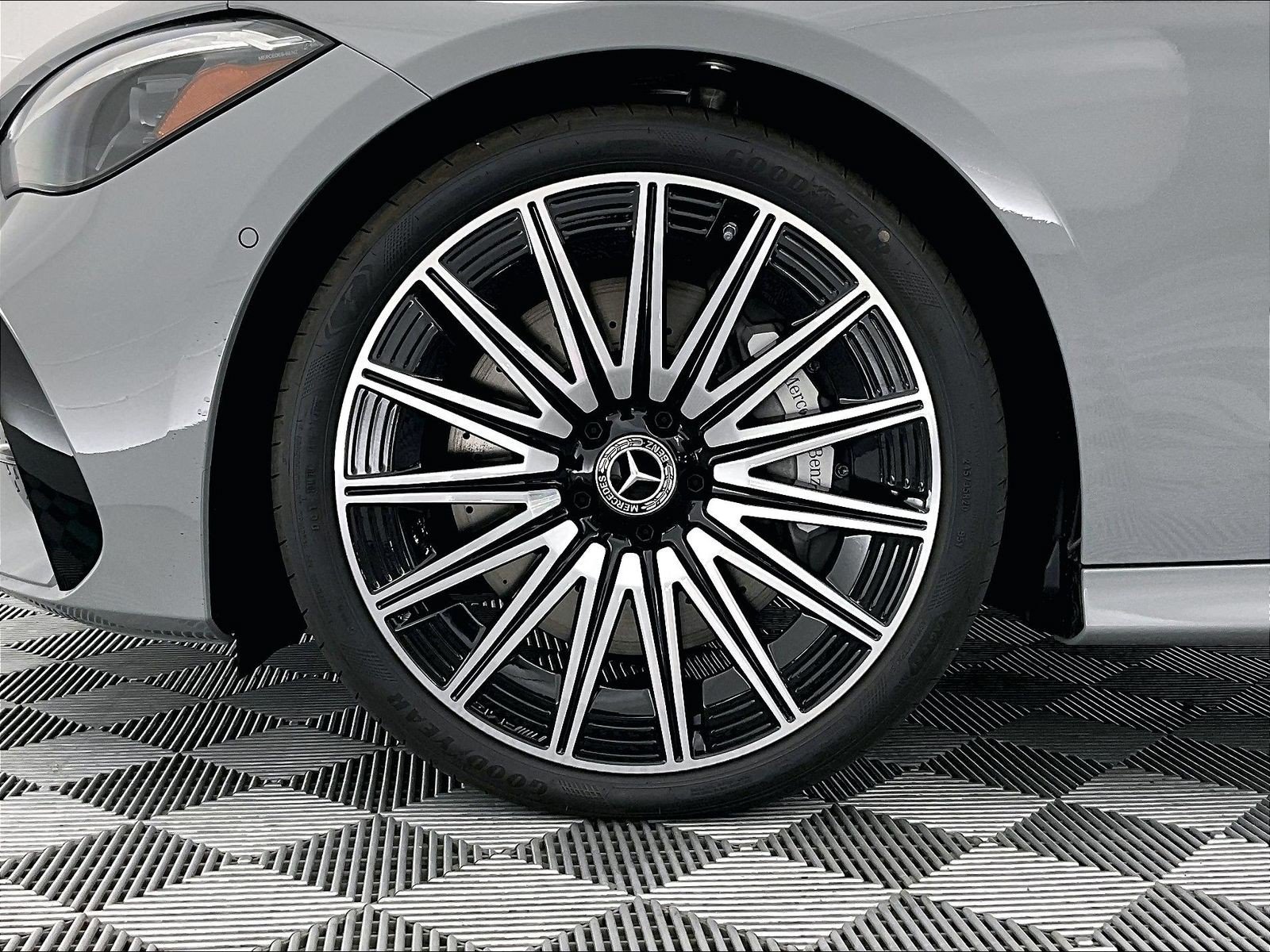 New 2026 Mercedes-Benz CLE 450 4MATIC Coupe image 10