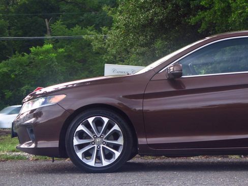 Used 2014 Honda Accord EX-L image 25