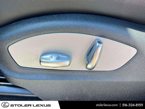 Used 2022 Porsche Macan S image 23