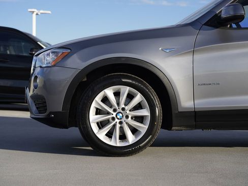 Used 2017 BMW X3 sDrive28i image 2