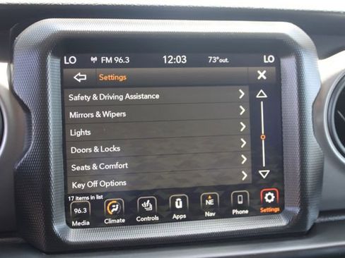 Used 2022 Jeep Wrangler Unlimited Sport AWD/4WD image 35