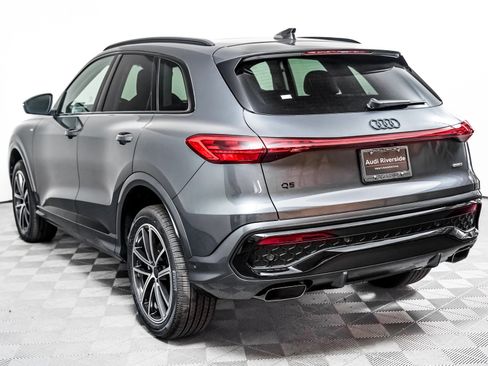 New 2026 Audi Q5 Premium Plus AWD/4WD image 2