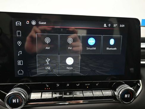 New 2026 GMC Canyon Elevation w/ Convenience Package image 19