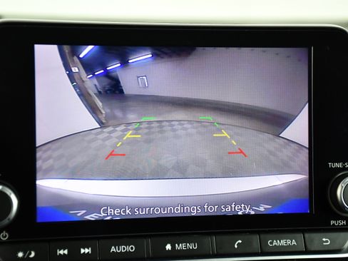 Used 2024 Nissan Rogue S AWD/4WD image 27