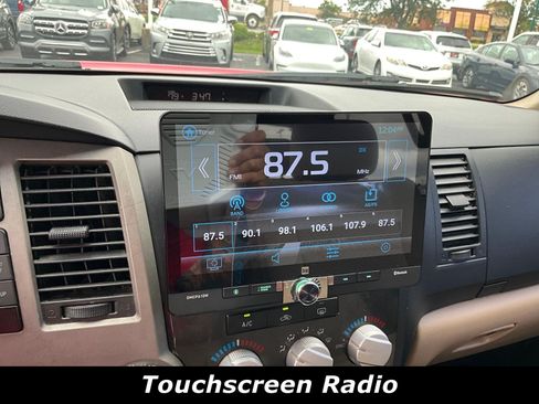Used 2013 Toyota Tundra 2WD CrewMax w/ SR5 Pkg image 13