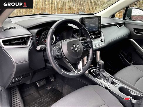 Certified 2022 Toyota Corolla Cross LE w/ Black Badges Package (TMS) AWD/4WD image 18