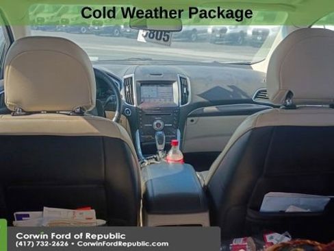Used 2018 Ford Edge Titanium w/ Equipment Group 301A image 9