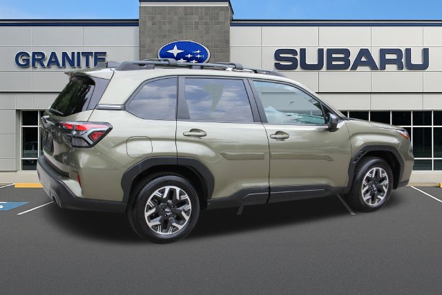 Used 2026 Subaru Forester Premium AWD/4WD image 10