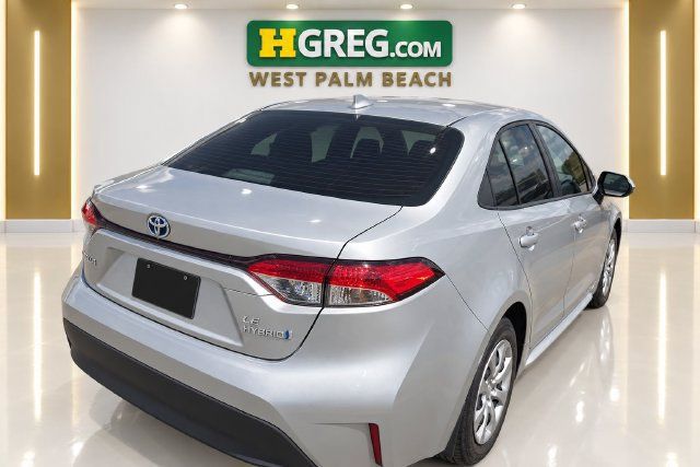Used 2023 Toyota Corolla LE FWD image 6