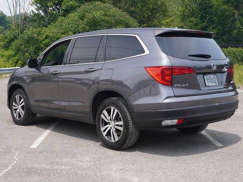 Used 2017 Honda Pilot EX-L image 8