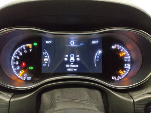 Used 2021 Jeep Grand Cherokee Freedom Edition RWD image 23