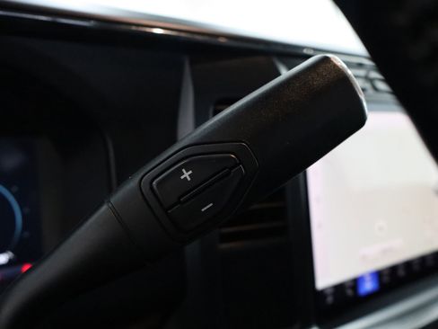 Certified 2023 Ford F250 Lariat w/ Sport Appearance Package image 20