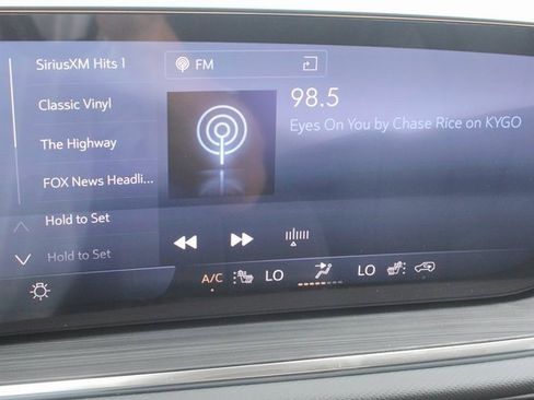 New 2025 Buick Envision Preferred image 37