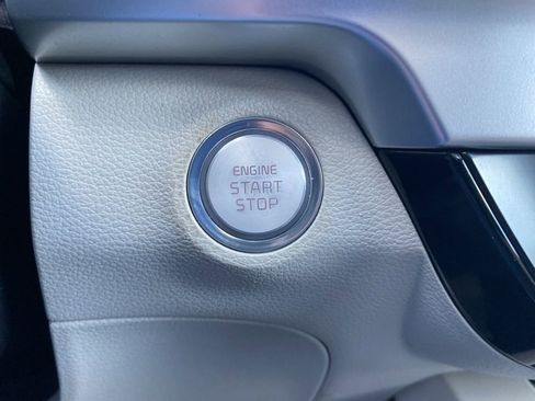 Used 2021 Kia Telluride S image 29