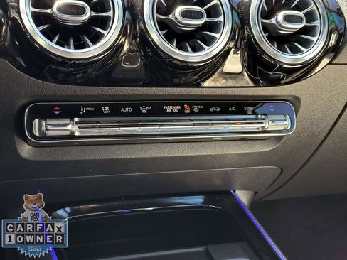 Used 2021 Mercedes-Benz GLA 45 AMG 4MATIC image 30