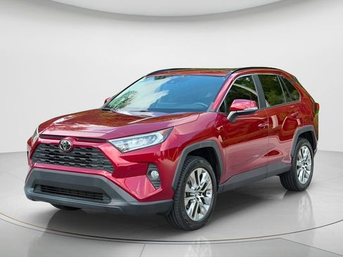Used 2019 Toyota RAV4 XLE Premium w/ Advanced Technology Package FWD image 1