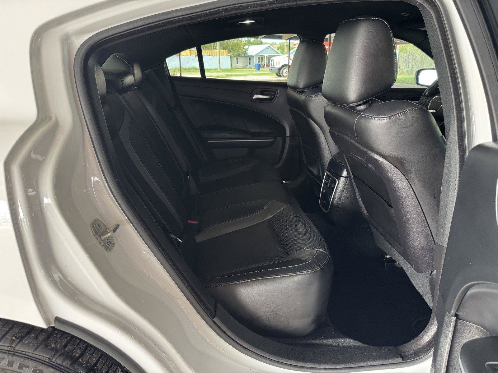 Used 2022 Dodge Charger SXT w/ Plus Group RWD image 38