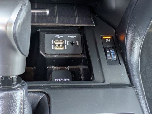 Used 2022 Lexus GX 460 Premium w/ Premium Package image 17