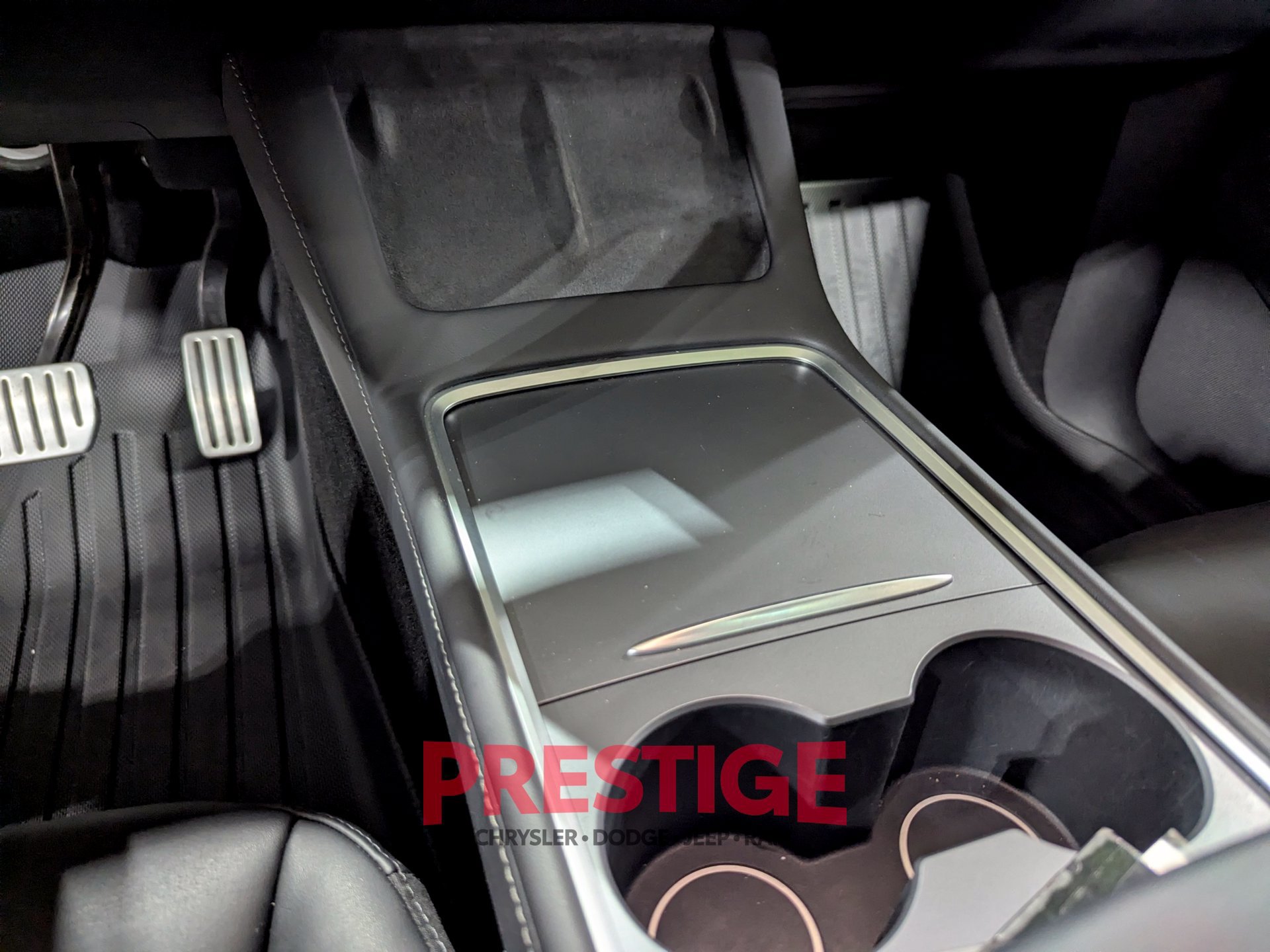 Used 2023 Tesla Model Y Performance AWD/4WD image 24