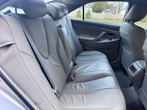 Used 2009 Toyota Camry image 33