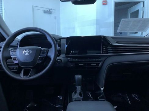 Certified 2025 Toyota Camry LE image 17