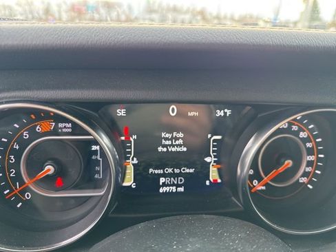 Used 2020 Jeep Wrangler Unlimited Sahara w/ LED Lighting Group image 10