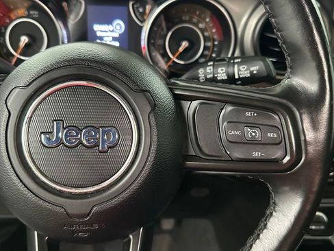 Used 2022 Jeep Wrangler Unlimited Sport image 16