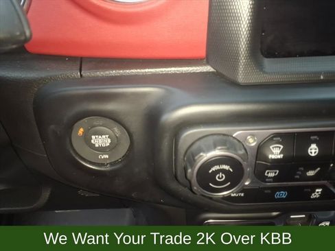 Used 2023 Jeep Wrangler Unlimited Rubicon 4xe image 21