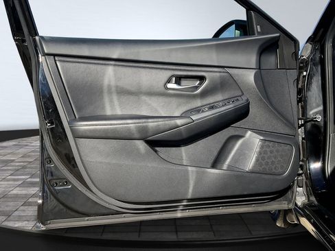 Used 2023 Nissan Sentra SV w/ All-Weather Package image 31