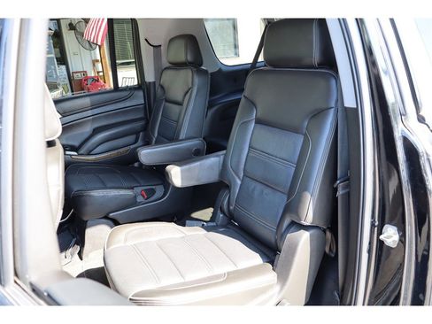 Used 2018 GMC Yukon XL Denali w/ Denali Ultimate Package AWD/4WD image 11