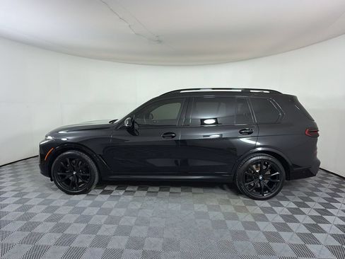 Used 2025 BMW X7 M60i AWD/4WD image 2