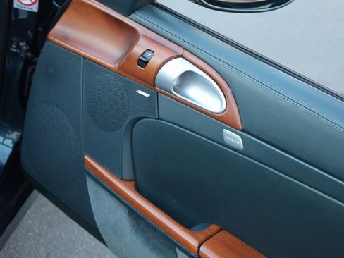 Used 2005 Porsche Boxster S image 41