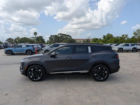 Certified 2026 Kia Sportage SX FWD image 5