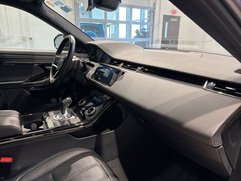 Used 2023 Land Rover Range Rover Evoque R-Dynamic S AWD/4WD image 33