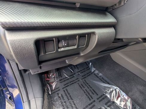 Used 2025 Subaru Crosstrek 2.5i Limited image 17