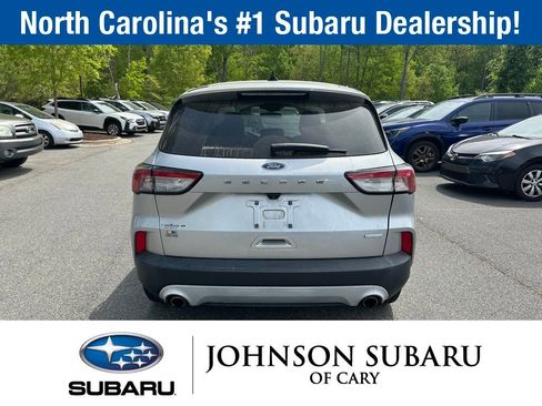 Used 2020 Ford Escape SE FWD image 4