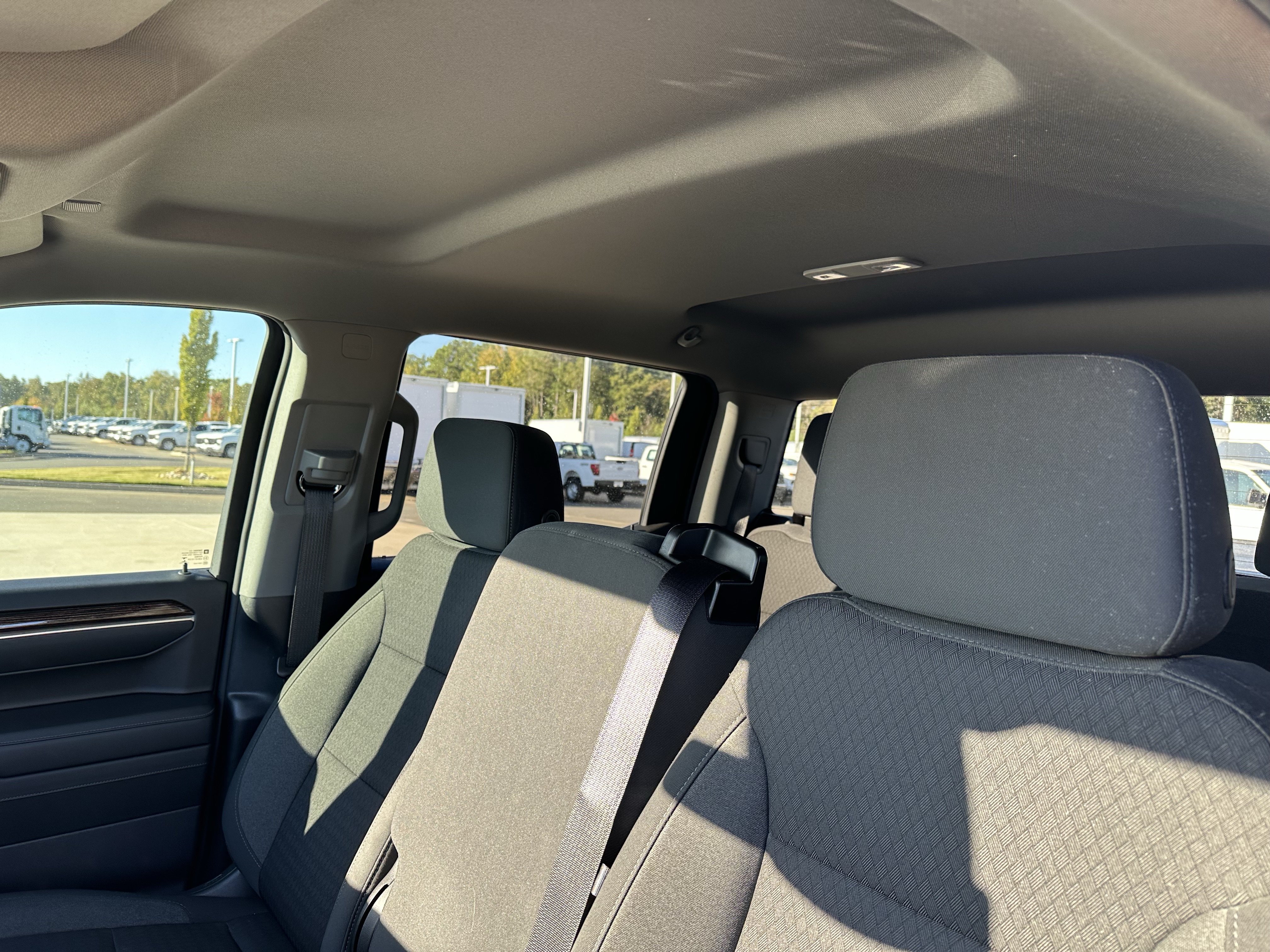 Used 2022 GMC Sierra 1500 SLE AWD/4WD image 17