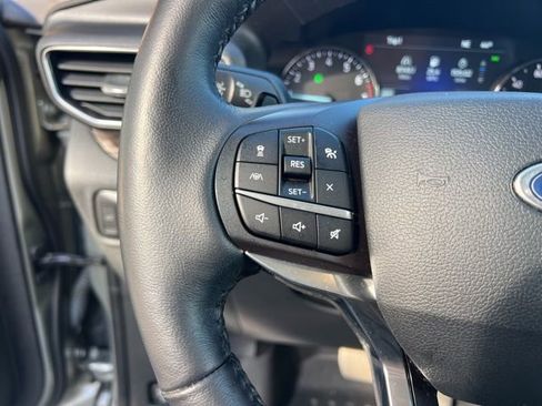 Used 2020 Ford Explorer Limited w/ Class III Trailer Tow Package image 11