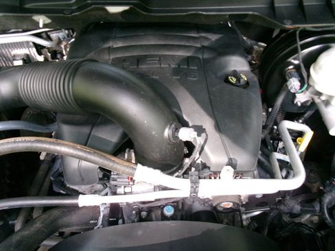 Used 2019 RAM 1500 Tradesman w/ Chrome Appearance Group RWD image 49
