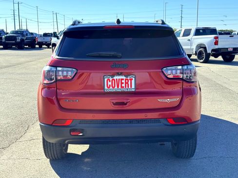 Used 2021 Jeep Compass Trailhawk image 7