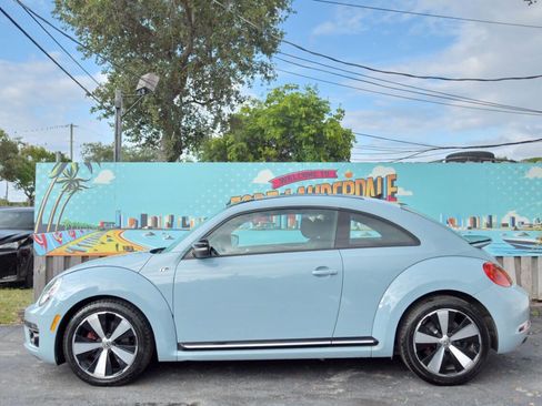 Used 2014 Volkswagen Beetle R-Line image 5