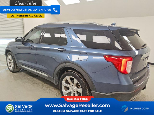 Used 2020 Ford Explorer Platinum w/ Premium Technology Package AWD/4WD image 3