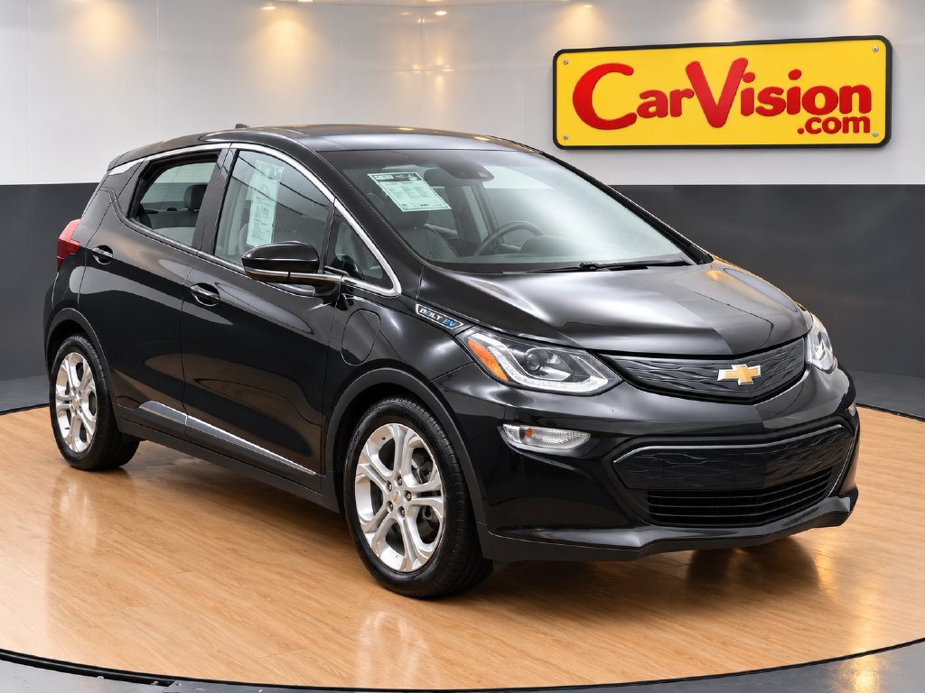 Used 2020 Chevrolet Bolt LT FWD image 1