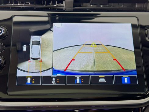 Used 2023 Chevrolet Bolt EUV Premier w/ Sun & Sound Package image 14