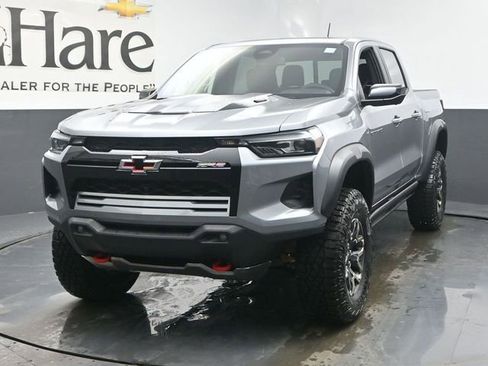 New 2026 Chevrolet Colorado ZR2 w/ Technology Package image 7