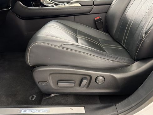 Used 2016 Lexus RX 350 AWD w/ Luxury Package image 15
