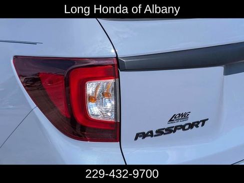 Used 2022 Honda Passport TrailSport image 9