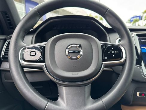 Certified 2023 Volvo XC90 B6 Ultimate image 24
