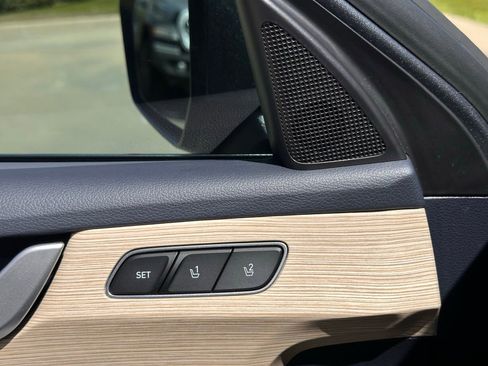 Used 2025 Hyundai Palisade Limited image 28