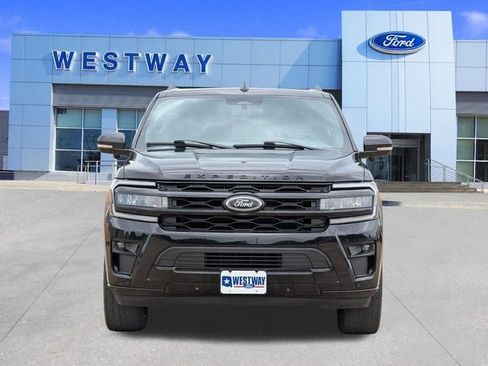 Used 2023 Ford Expedition Max Limited RWD image 7